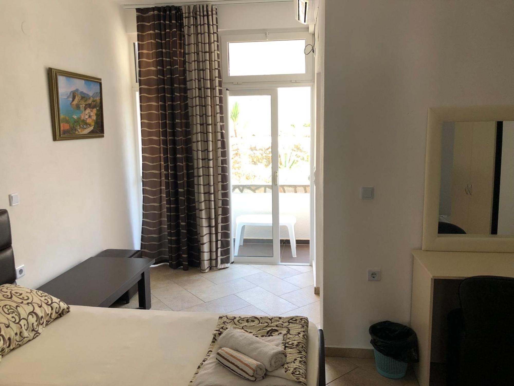 Novalic Hotel Dobra Voda Zewnętrze zdjęcie