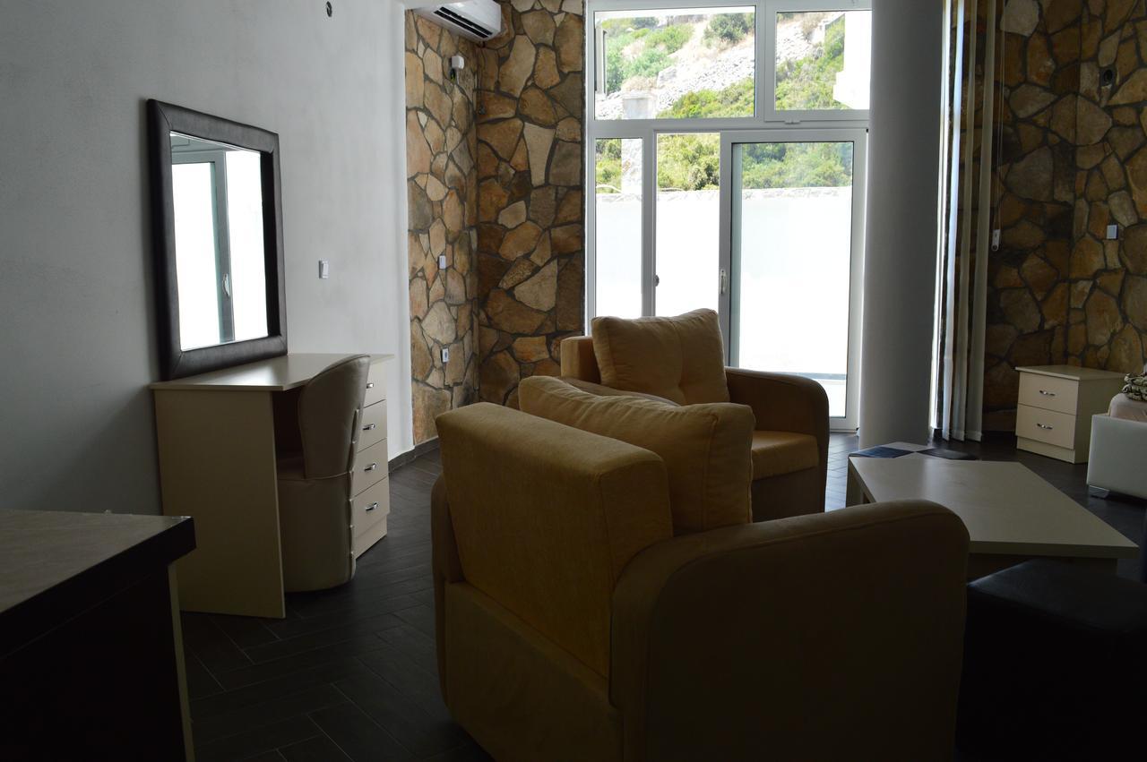 Novalic Hotel Dobra Voda Zewnętrze zdjęcie