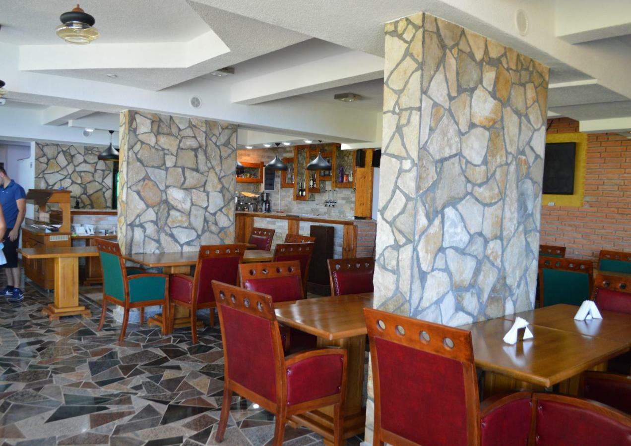 Novalic Hotel Dobra Voda Zewnętrze zdjęcie